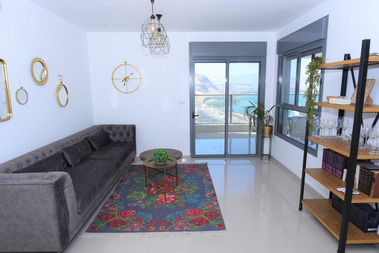 Aristone Luxury Apartment Tiberias Exterior foto